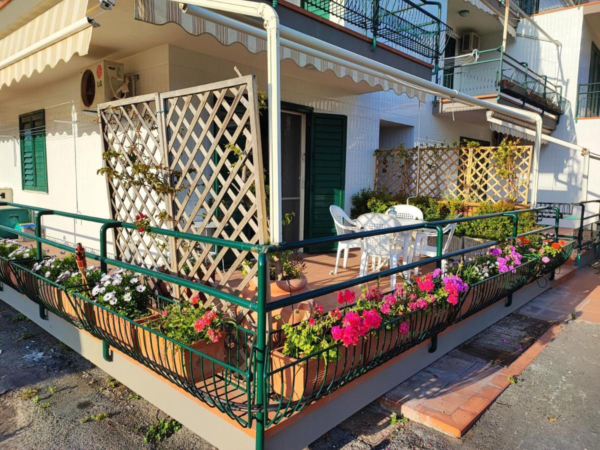 马斯卡利Sea Garden, Fronte Mare Con Piscina公寓 外观 照片